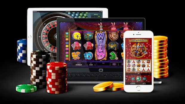 advantages of playing online slot